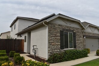 Building Photo - 3751 De Soto Way