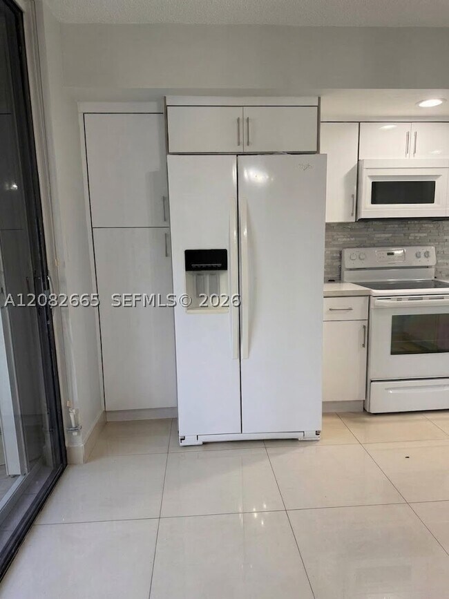 Foto del edificio - 8650 SW 133rd Avenue Rd