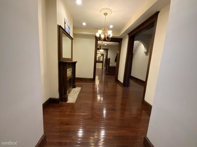 Foto del edificio - 2800 13th St NW