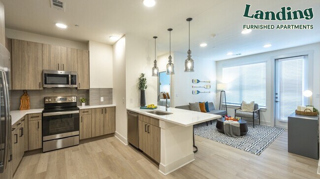 Building Photo - 8440 Creekside Green Dr