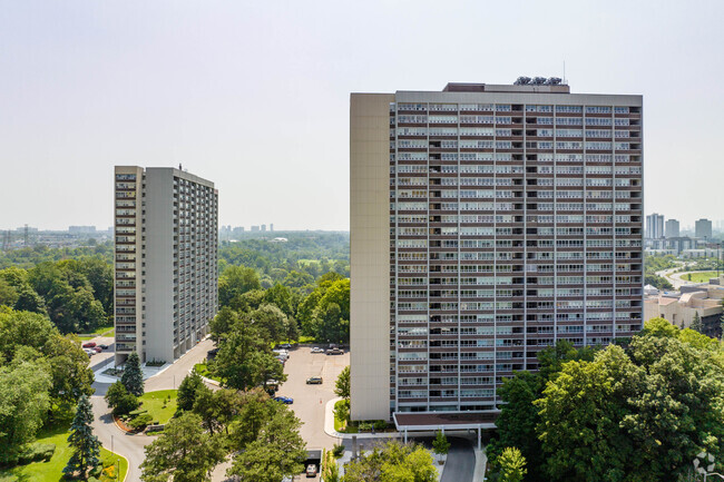 Building Photo - Wynford Tower