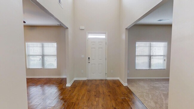 Building Photo - 380 Stablebridge Dr