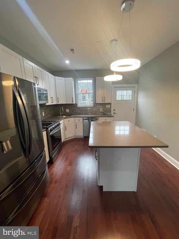 Foto del edificio - 2602 Deacon St