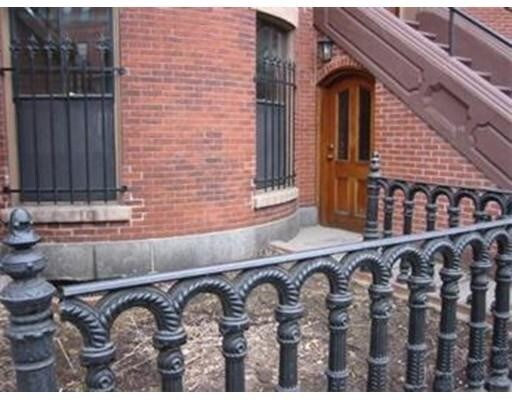 Building Photo - 417 Massachusetts Ave