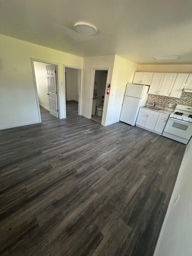 Foto del edificio - 27 Hillside Ave