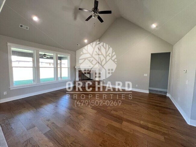 Foto del edificio - Tontitown- Single-Family Home- Spacious Kennedy Bonus Plan - 5th Bedroom/Bonus Room