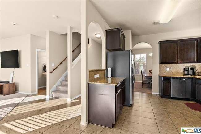 Building Photo - 6700 Mustang Creek Rd