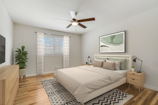 Building Photo - Chatham Hill Apartments