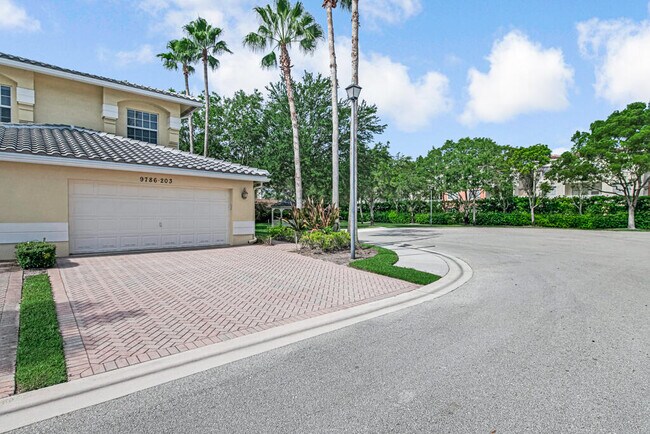 Building Photo - 9786 Midship Way