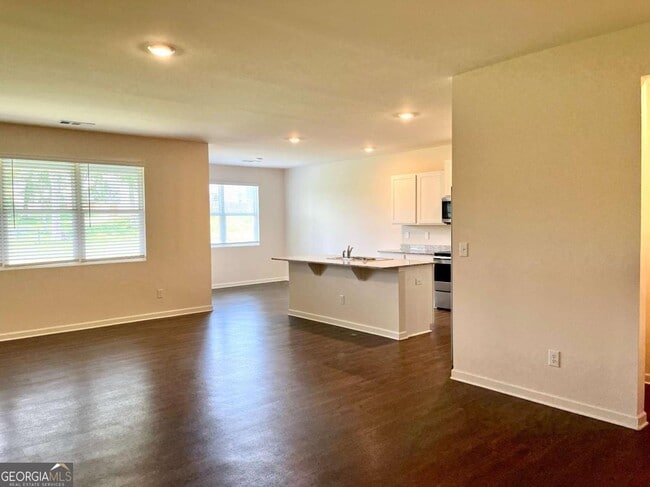 Building Photo - 107 Rapps Ave