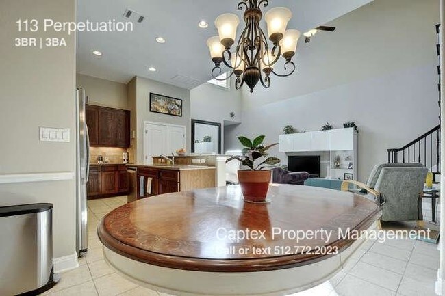 Building Photo - 113 Perpetuation Dr