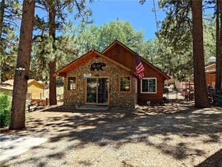 Photo of 787 Georgia St, Big Bear Lake, CA 92315