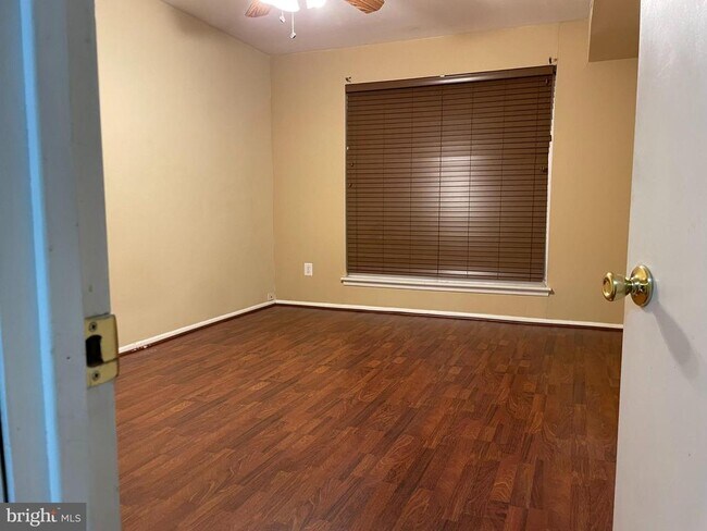 Foto del edificio - 275 Green St