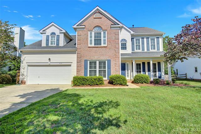 Foto principal - 8428 Newton Ln