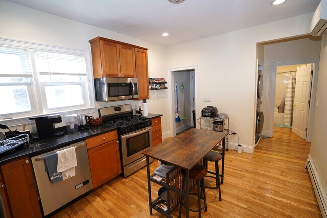 Foto del edificio - 67 Hopedale St