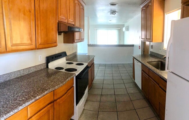 Foto del edificio - Beautifully Maintained 3BR Home in a Safe, Family-Friendly Community