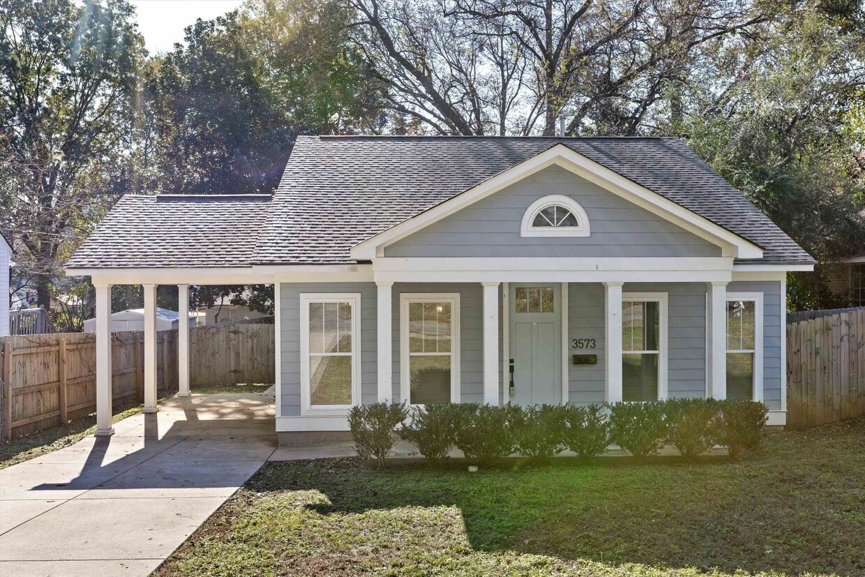 Primary Photo - 3573 Douglass Ave