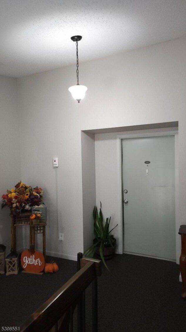 Foto del edificio - 124 Drake Ln