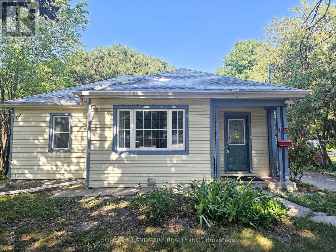 Primary Photo - 43 Beachell St