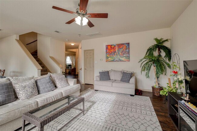 Foto del edificio - 20632 Farm Pond Ln