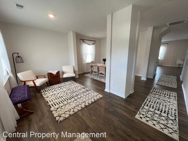 Building Photo - 4 br, 2.5 bath House - 14 Corbel Drive