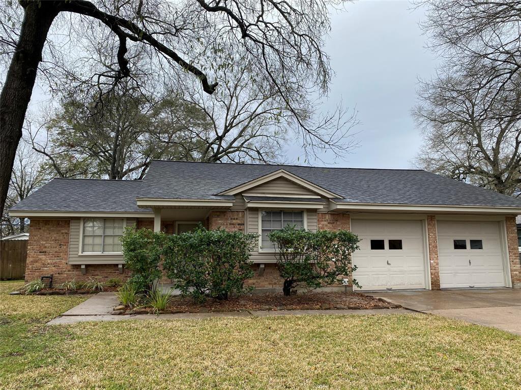 Primary Photo - 446 Fintona Way