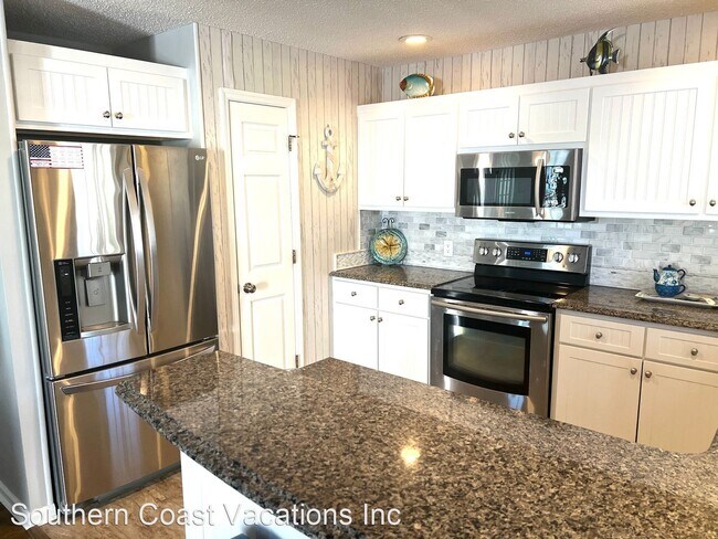 Building Photo - 4 br, 3 bath House - 523 Bay Drive Extension