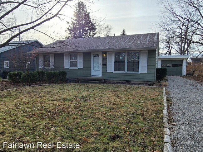 Foto del edificio - 3 br, 1 bath House - 1407 E Pennsylvania Ave