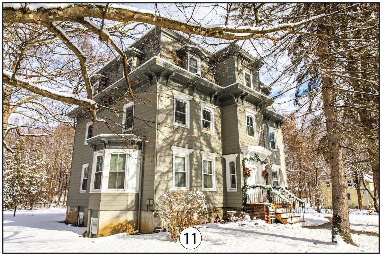 43 E Market St, Red Hook, NY 12571 Apartments in Red Hook, NY