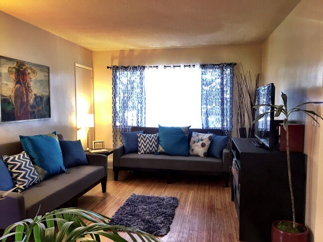 Sala de estar - 20 20th Ave