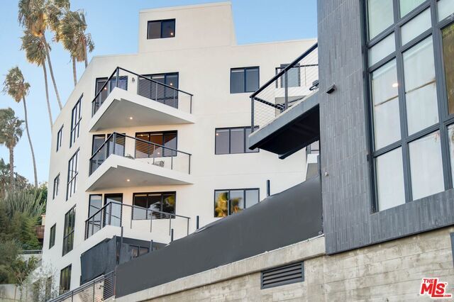 Primary Photo - 3400 Sunset Blvd