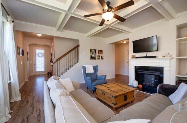 Photo - 3302 Brockenhurst Dr Townhome