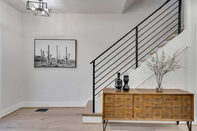 Foto del edificio - 1323 Childress St NE