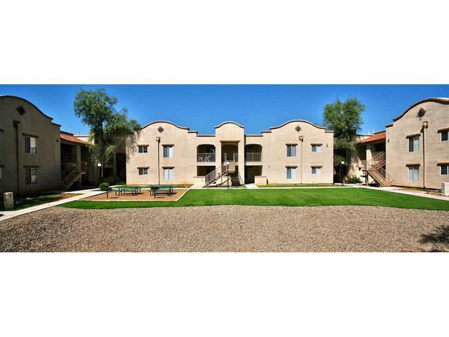 Foto del edificio - Sahuarita Mission Apartments