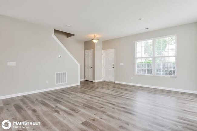 Building Photo - 932 Holly Meadow Dr, Holly Springs, NC 27540