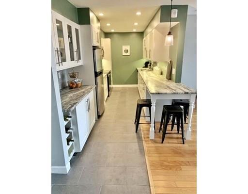 Building Photo - 50 Boatswains Way