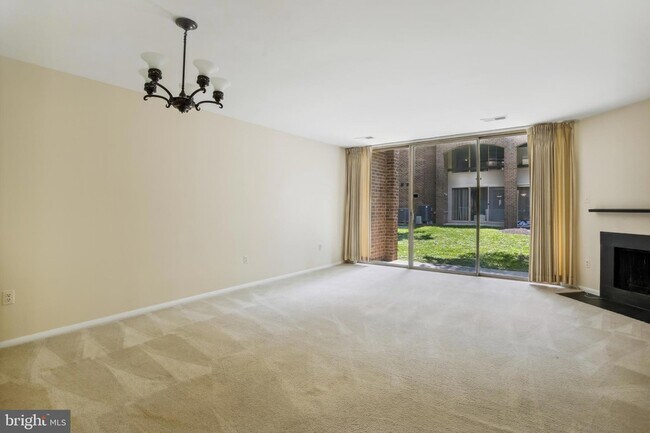 Foto del edificio - 650 15th Street S Unit 1-A