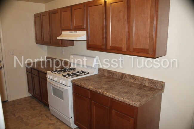 Building Photo - 3521 N Flowing Wells Rd