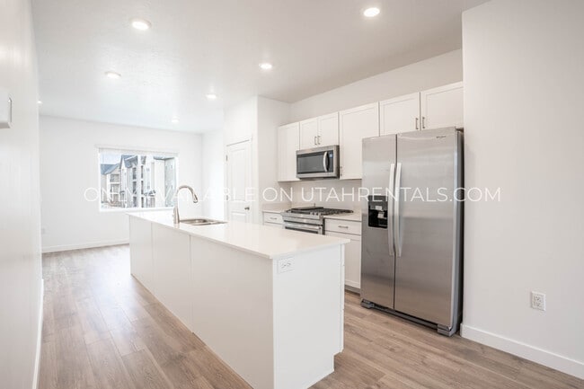 Building Photo - 329 S 1110 W