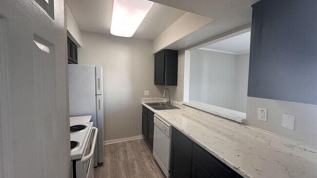 Foto del edificio - 2825 Bellefontaine Blvd