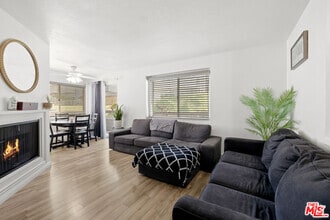 Building Photo - 26838 Claudette St
