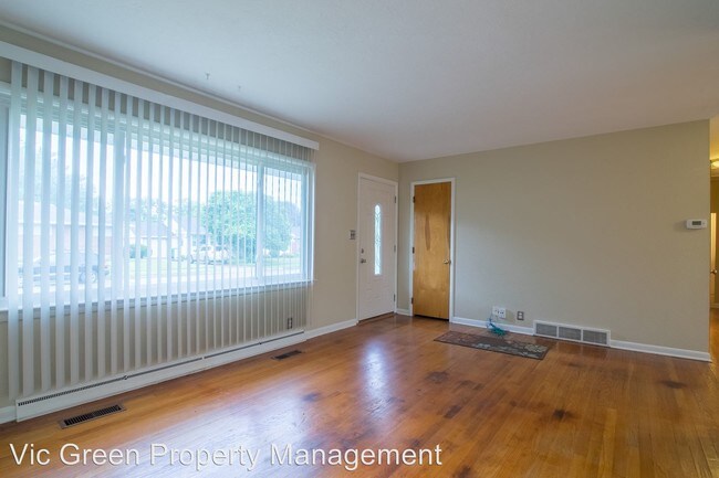 Building Photo - 1237 Kneisley Dr