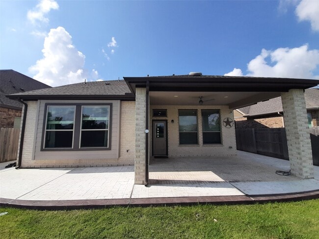 Building Photo - 23306 Ivory Sedge Trl