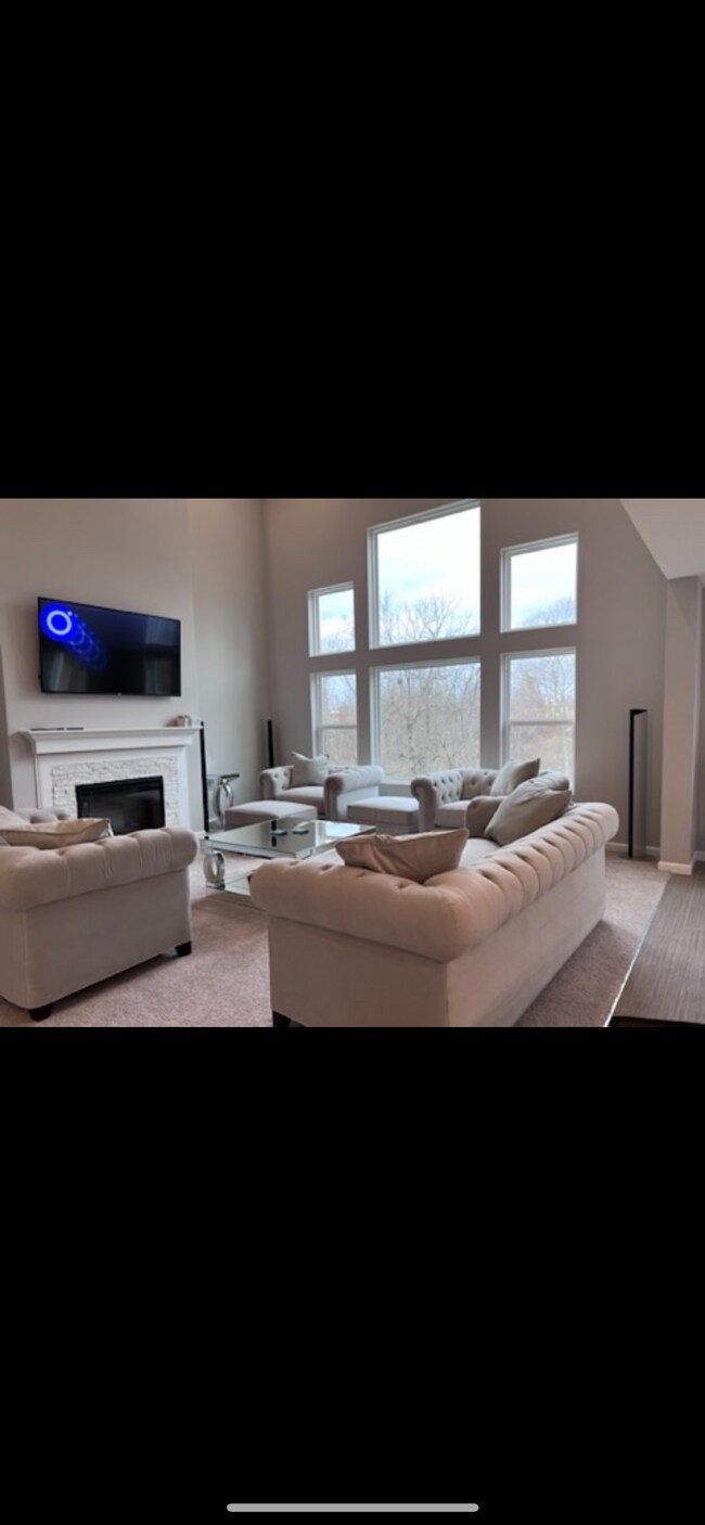 Foto del edificio - 6933 Daybreak Dr