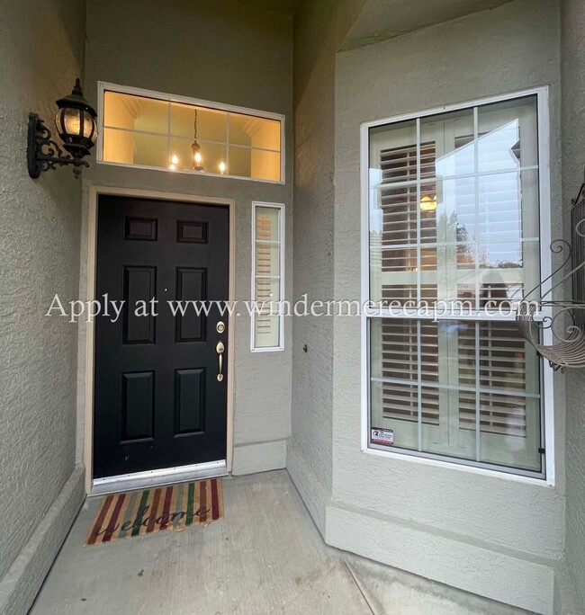 Building Photo - Charming 3-Bedroom, 2-Bath Rental Home in ...