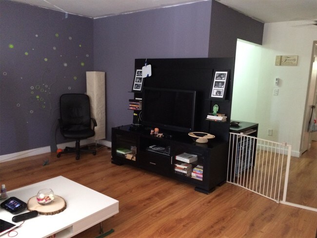 Building Photo - 7851 Dunham Blvd