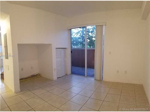 Foto del edificio - 1009 SW 144th Ave