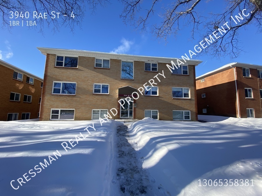 Primary Photo - 1 Bed, 1 Bath APARTMENT located in South R...