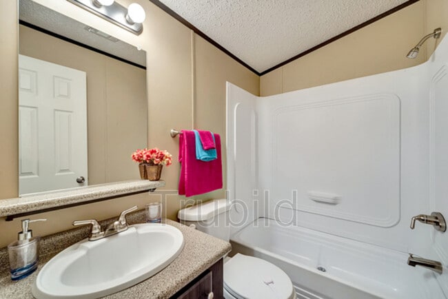 Building Photo - 3525 E Elizabethtown Rd