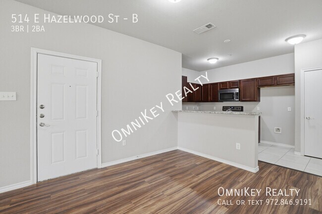 Foto del edificio - 514 E Hazelwood St